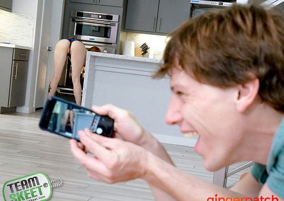 GingerPatch &#8211; Lauren Phillips &#8211; Creepshots Of My Friends Ginger Mom, PervTube.net