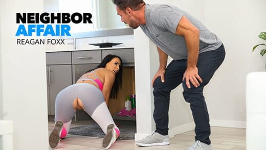 [NeighborAffair] Reagan Foxx (25515 / 08.28.2019)