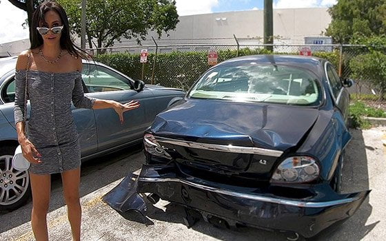 BangRoadSide &#8211; Gia Vendetti, Has A Broken Car But A Freshly Fucked Pussy!, PervTube.net