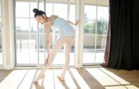 LittleAsians – Eva Yi, Angelic Ballerina Bang