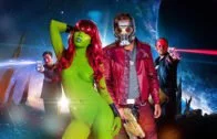 DirtyCosplay – Honey Gold, Intergalactic Fuckgitives