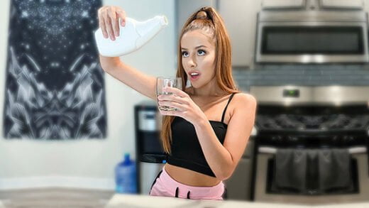 [StayHomePOV] Vanna Bardot (Cum Medicine / 12.27.2020)