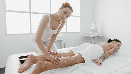 MassageRooms &#8211; Alya Stark And Sydney Love &#8211; 69 facesitting lesbians oil massage, PervTube.net