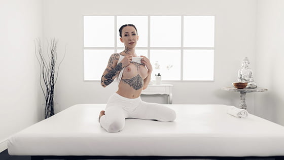 MassageRooms &#8211; Esluna Tattooed Dutch girl loves to please, PervTube.net