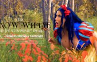 ManyVids – Korina Kova – Snow White and the 7 Creeps