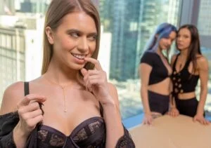 SheSeducedMe &#8211; Alex De La Flor, Aria Khaide, Kyler Quinn And Syren De Mer &#8211; Political Scandal, PervTube.net