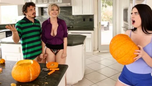 Milfed – Dee Williams – Sneaky Pumpkin