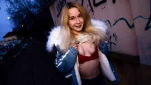 PublicAgent &#8211; Kandy Kors &#8211; Tiny Russian Takes Cock For Cash, PervTube.net