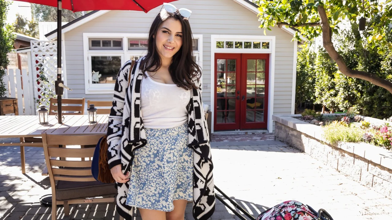 PropertySex – Valentina Nappi – Welcome To America, PervTube.net