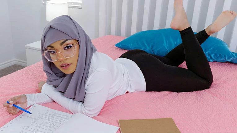 HijabHookup – Summer Col – Bullies Be Gone, PervTube.net