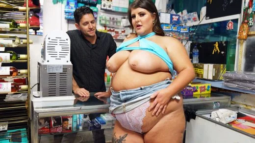 PlumperPass – Leila Lewis – BBW Bodega Banging