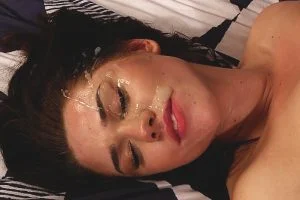 CumPerfection &#8211; Effie Diaz &#8211; Pharmacy Facial, PervTube.net