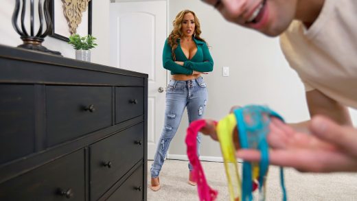 MomsBoyToy - Richelle Ryan - Moms Panties