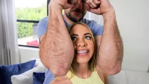 WorkMeHarder &#8211; Khloe Kapri And Gem Jewels &#8211; College Campaigners Love Anal, PervTube.net