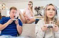 TeensLoveHugeCocks – Heather Honey – Hot Nerd Cucks Gamer Girlfriend