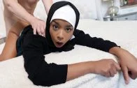 HijabHookup – Freya Kennedy – Not Like A Carrot At All