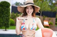 SisSwap – Jane Wilde And Chanel Camryn – Experimenting At Home