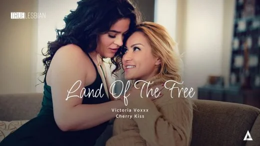 TrueLesbian – Victoria Voxxx And Cherry Kiss – Land Of The Free