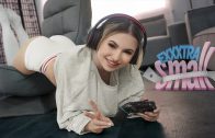 ExxxtraSmall – Selena Love – Fuckcercise